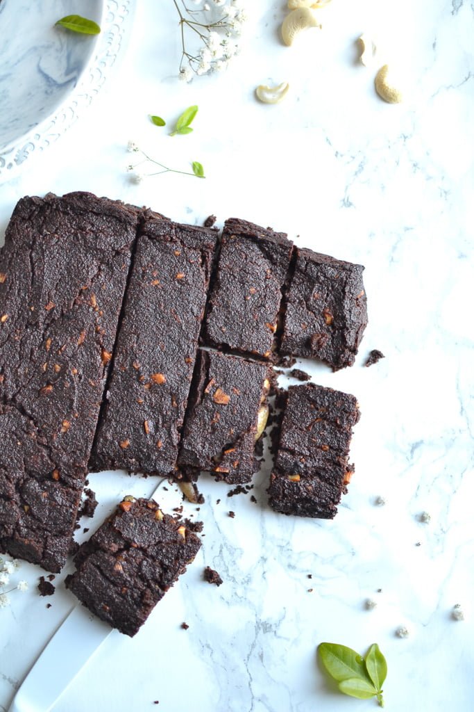 Brownie au chocolat, à la banane et à l’okara de noisette