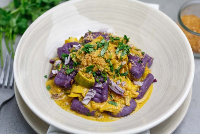 Gnocchis à la patate douce et sauce au curry