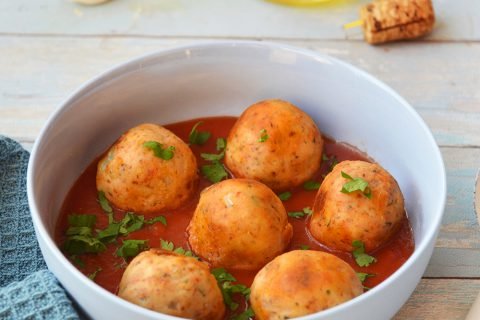 Boulettes à la tomate et aux oignons