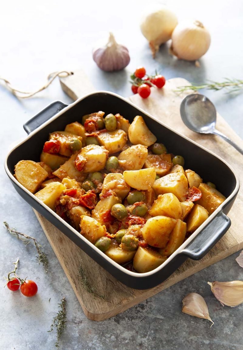 Recette Tagine d'agneau pommes de terre et carottes - La cuisine familiale  : Un plat, Une recette