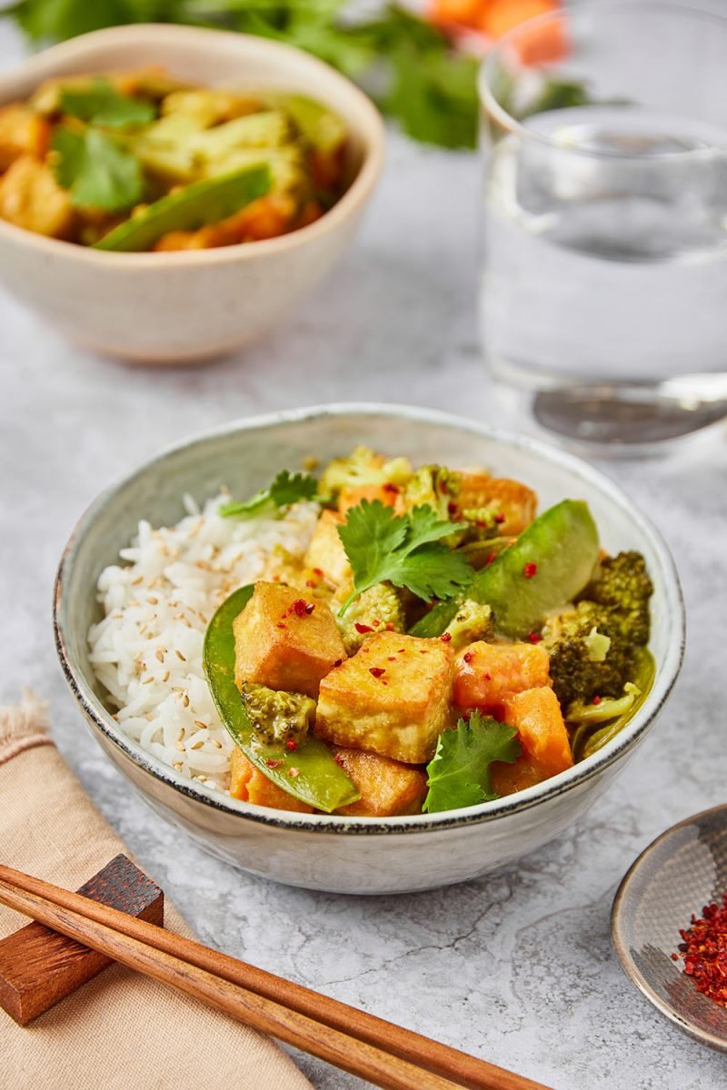 Curry vert de tofu et patate douce